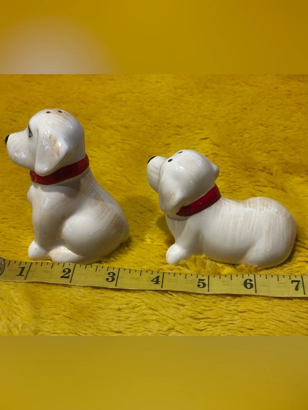 Dog Salt and Pepper Shakers Ceramic White Labrador Retriever Red Collar Vintage